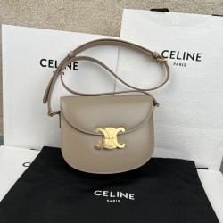 셀린느 Celine 110413 Besace Clea in Shiny Calfskin 18.5cm