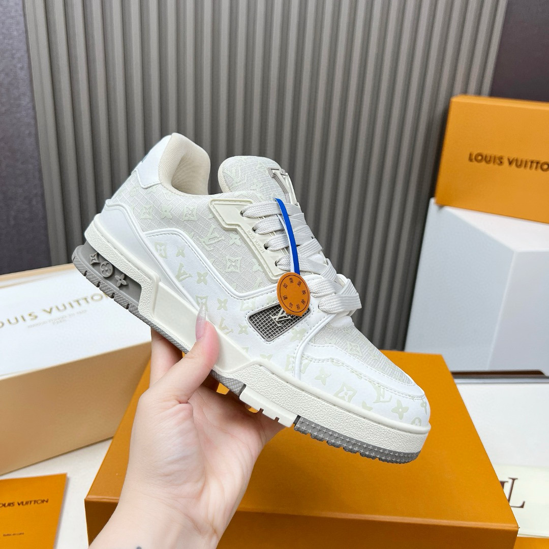 루이비통 Louis Vuitton 스니커즈