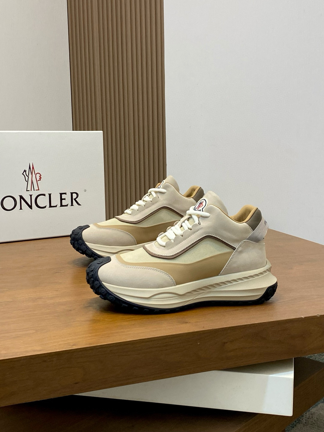 몽클레어 Moncler 스니커즈