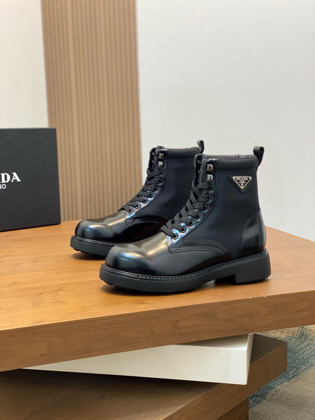 프라다 Prada 부츠