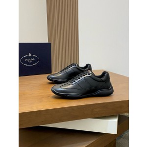 프라다 Prada 스니커즈