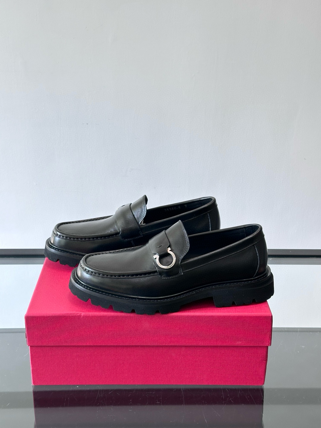 살바토레 페라가모 Salvatore Ferragamo 로퍼 슈즈