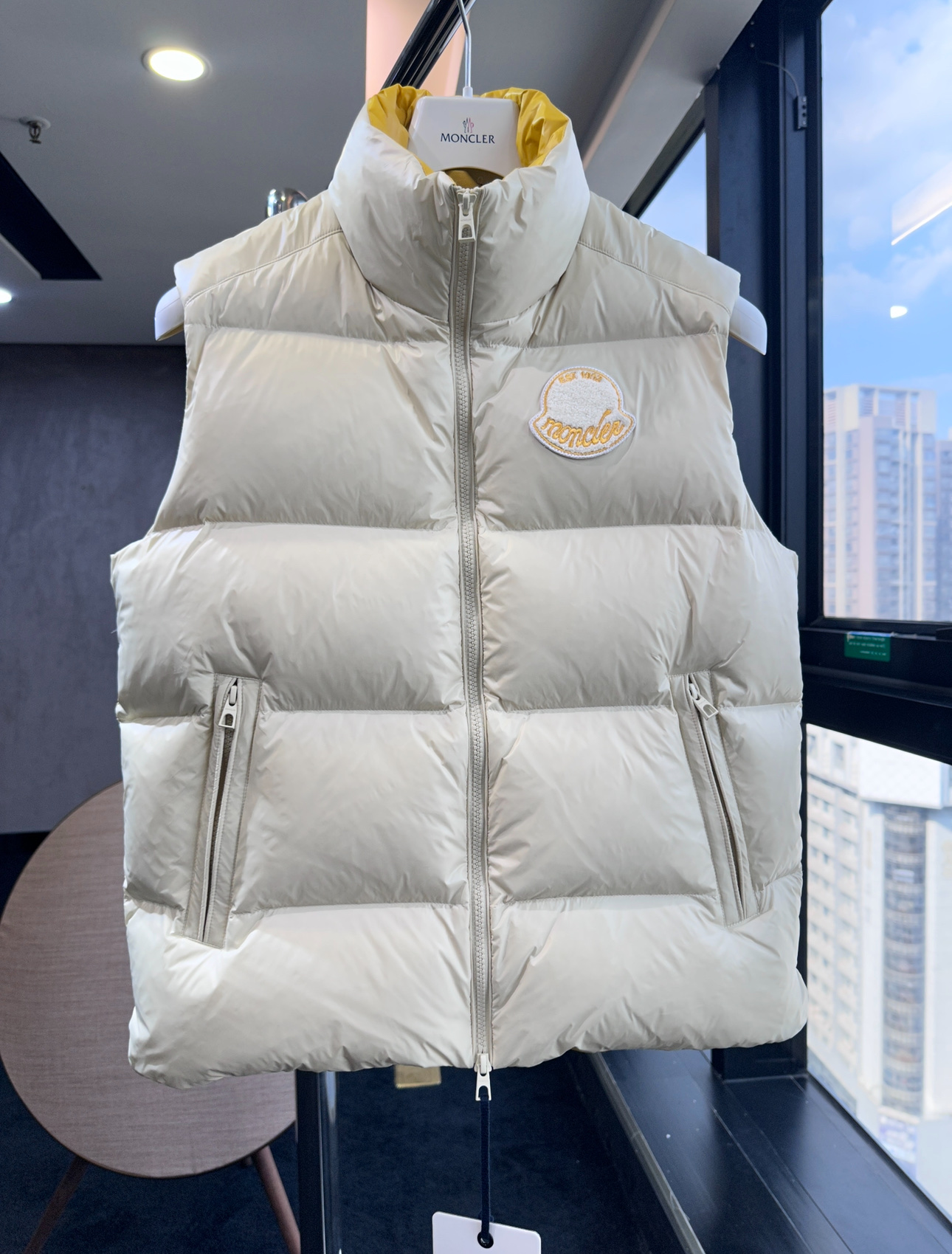 몽클레어 Moncler Lipsi Vest 조끼 패딩
