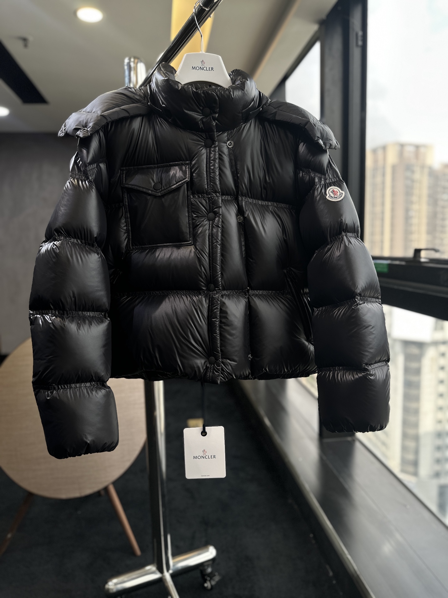 몽클레어 Moncler Erea 다운재킷