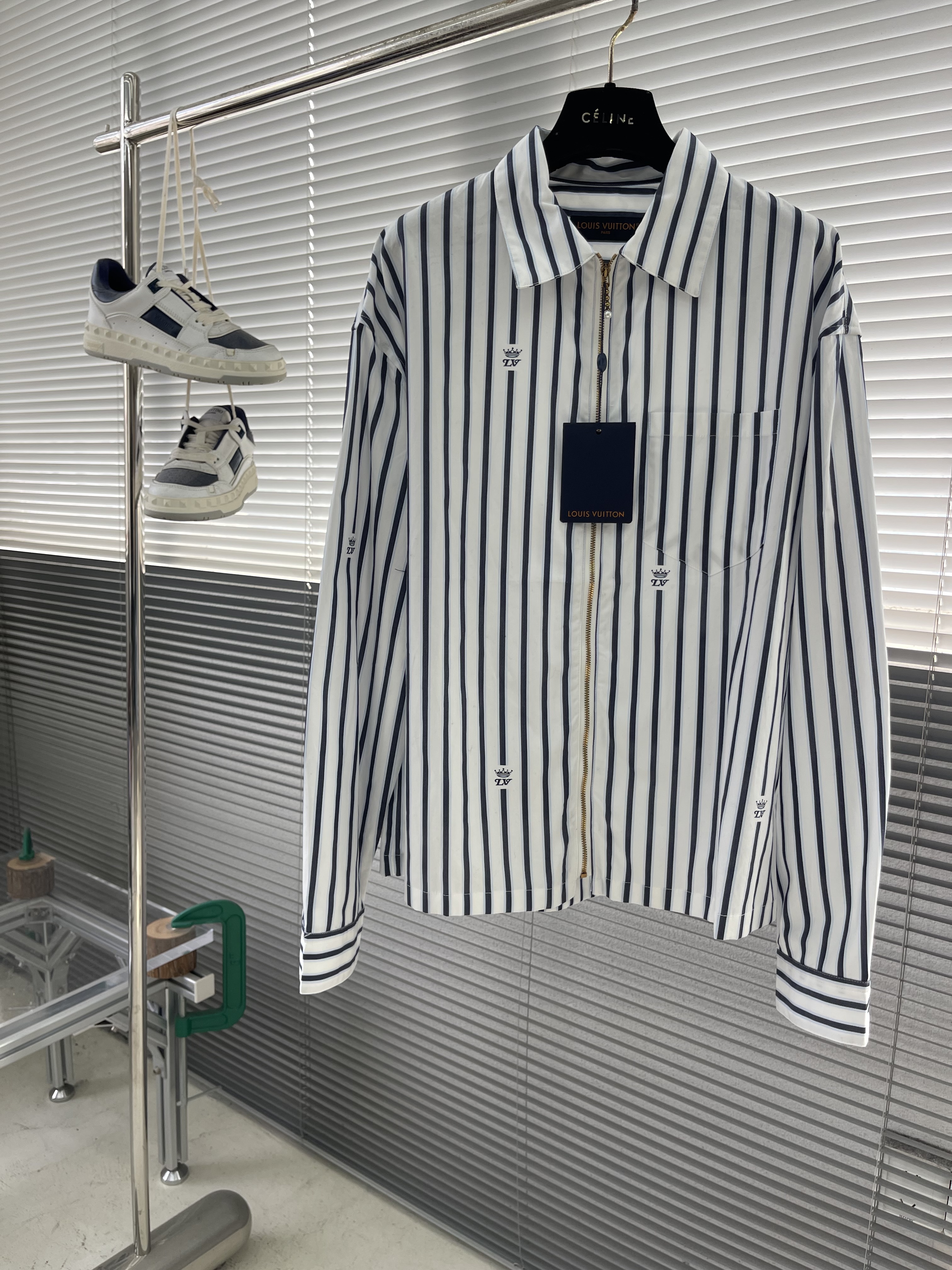 루이비통 Louis Vuitton 긴팔 셔츠 1AIKA1