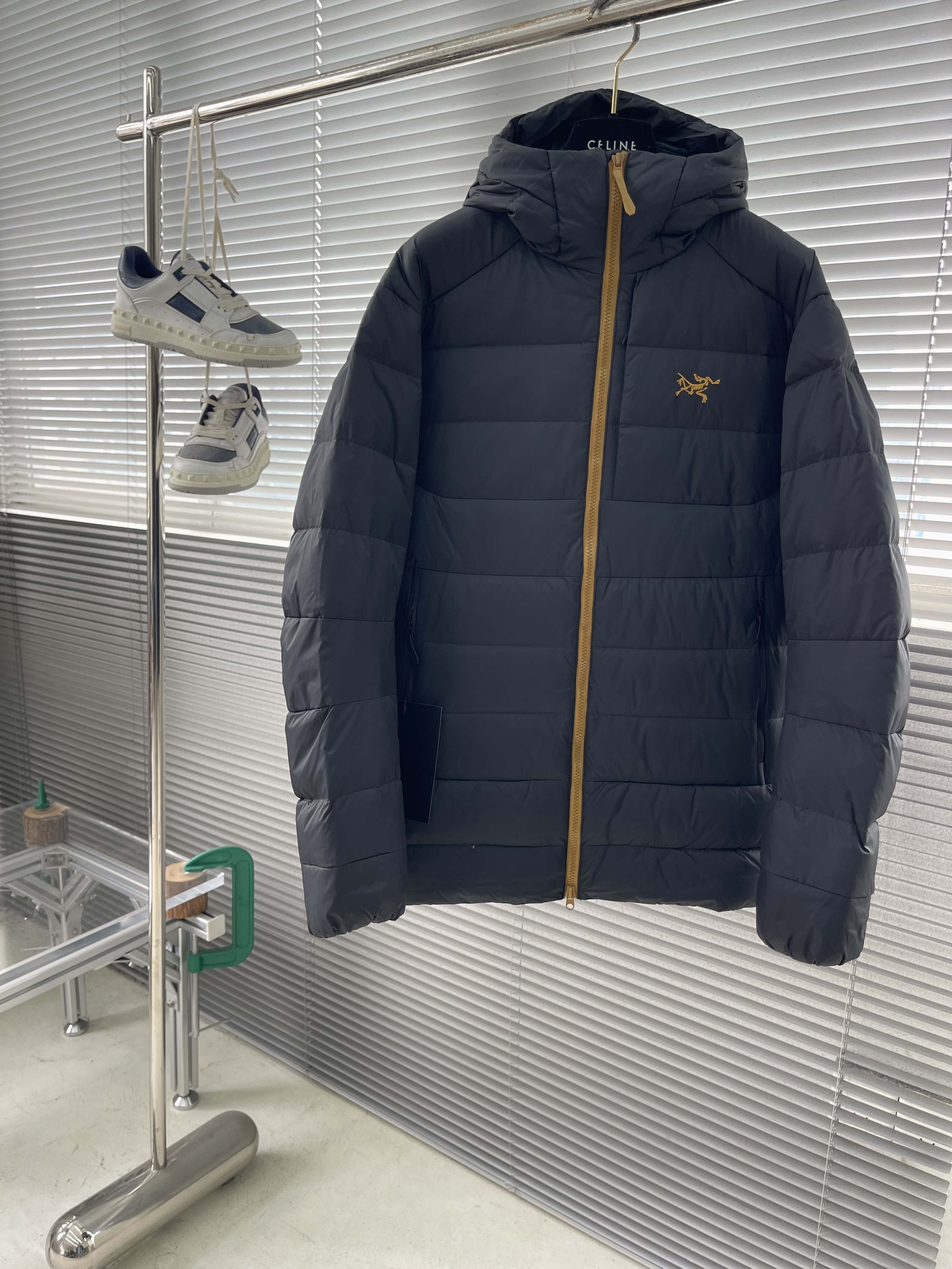 아크테릭스 ARC'TERYX Thorium Hoody 다운재킷