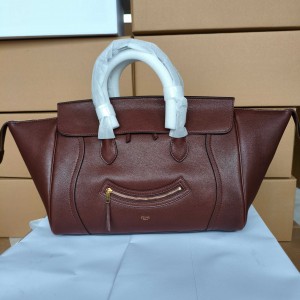 셀린느 Celine 123693 Medium Smiling New Luggage in Supple Shiny Lambskin Deep Brown 36cm