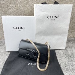셀린느 Celine 199243 Chain Shoulder Bag Cuir Triomphe in Shiny Calfskin Black 20.5cm
