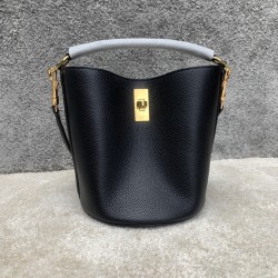 셀린느 Celine 197573 Bucket 16 Bag in Supple Grained Calfskin