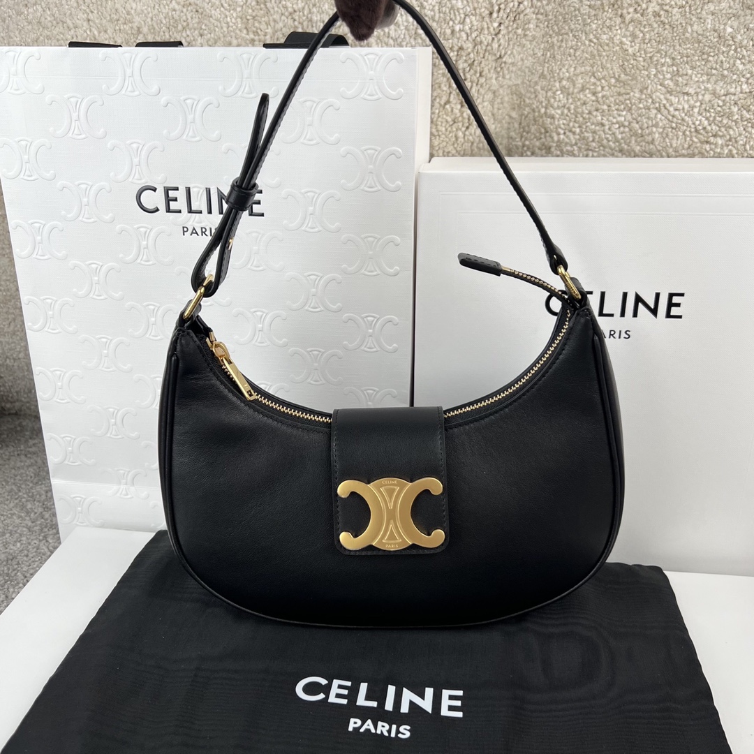 셀린느 Celine 114493 Medium Ava Triomphe Bag in Smooth Calfskin Black 23cm