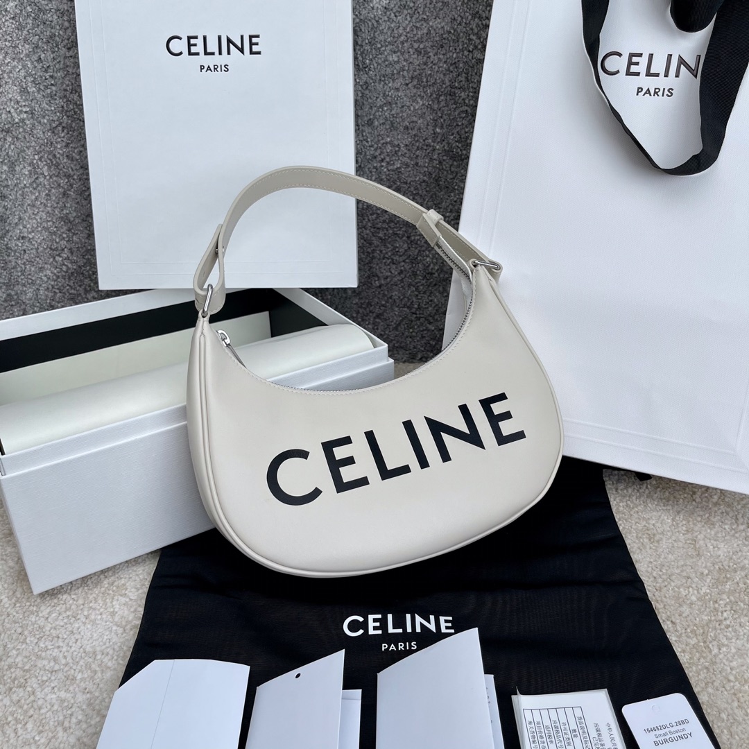 셀린느 Celine 193953 AVA Triomphe Bag 23cm