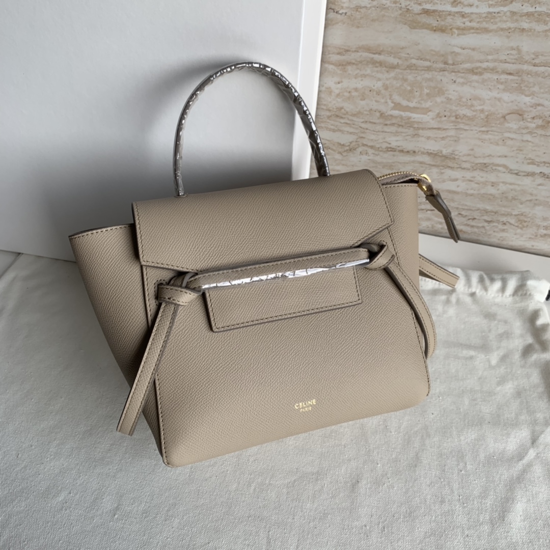 셀린느 Celine 189003 Nano Belt Bag in Grained Calfskin 20cm