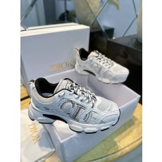 디올 Dior Chrono 스니커즈