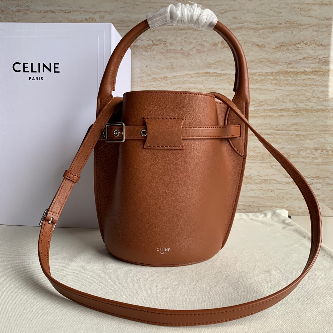 셀린느 Celine 187243 Big Bag Nano Bucket in Smooth Calfskin