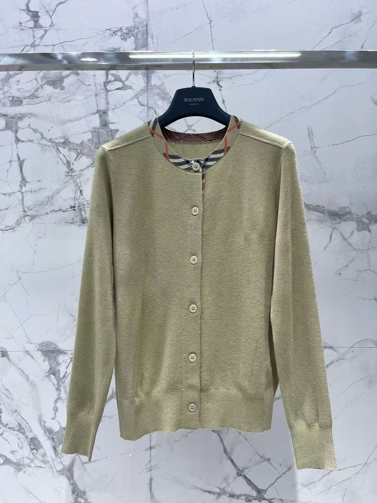 버버리 Burberry 가디건