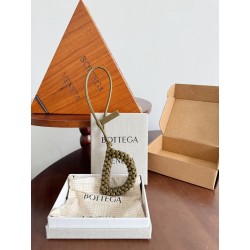 보테가베네타 Bottega Veneta 레터 D 참