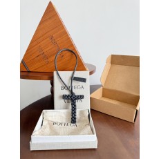 보테가베네타 Bottega Veneta 레터 T 참