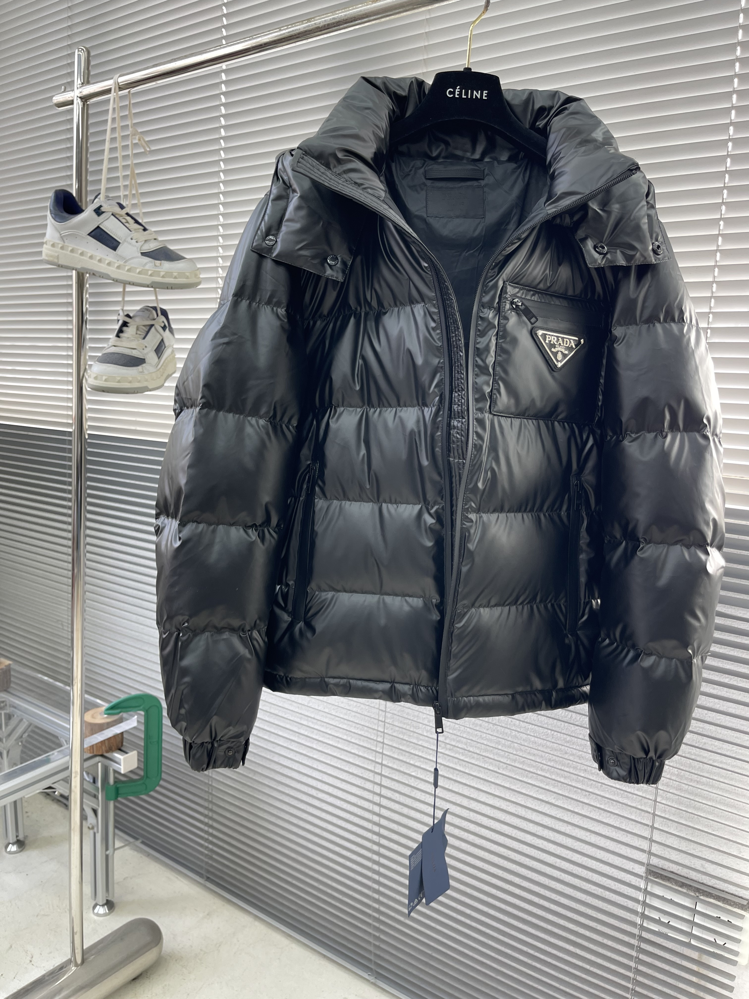 프라다 Prada 다운재킷