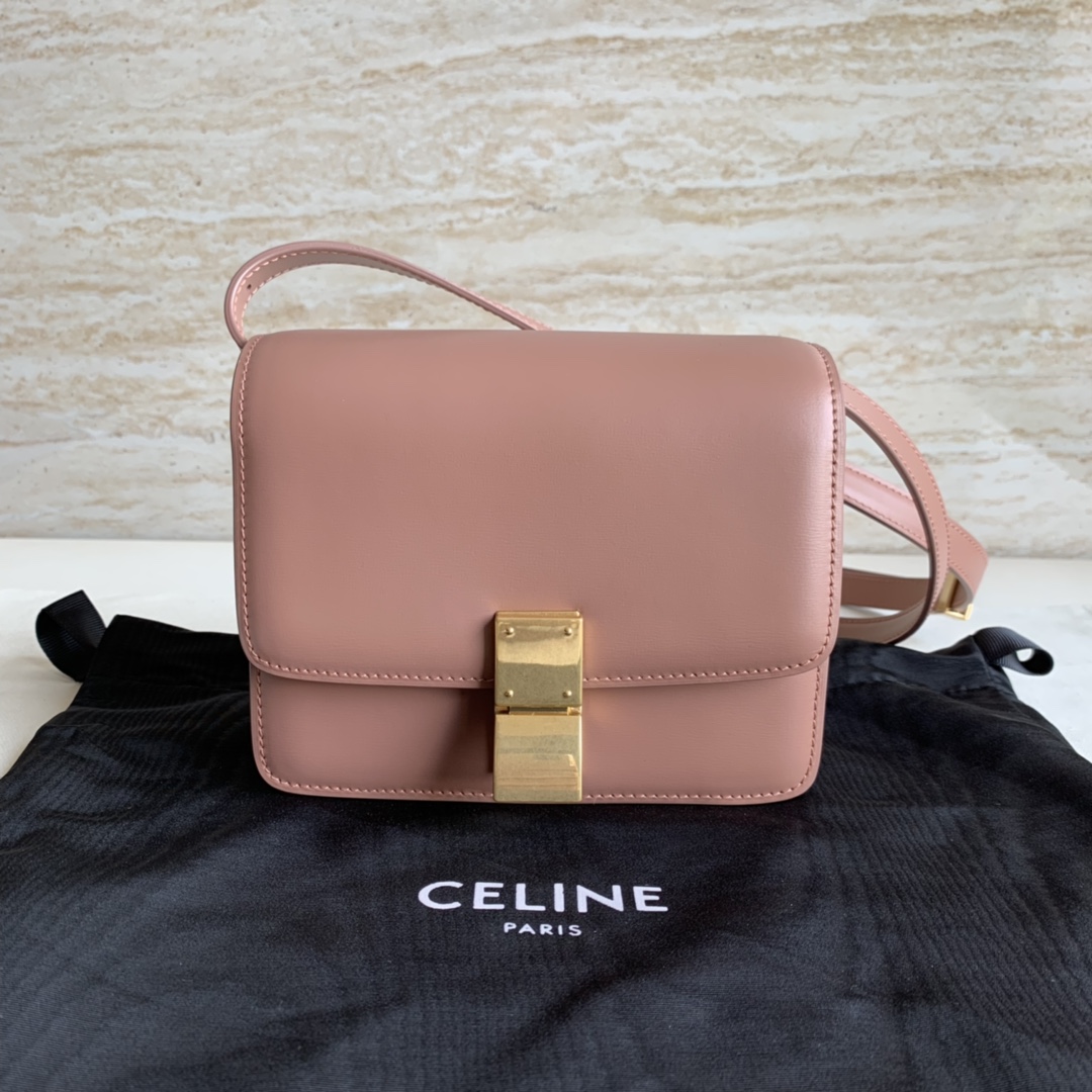 셀린느 Celine  Small Classic Bag in Box Calfskin 16.5cm