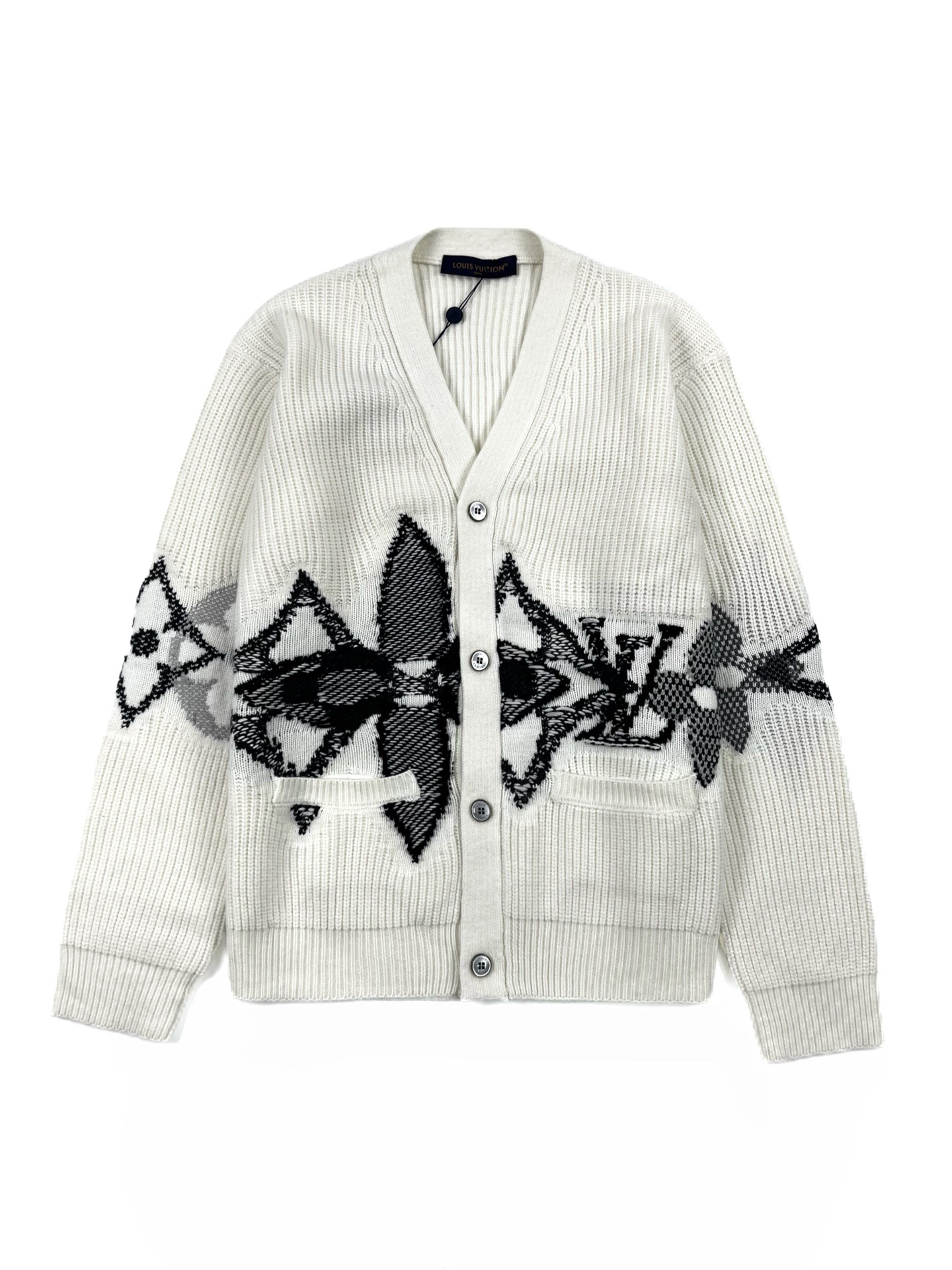 루이비통 Louis Vuitton 가디건