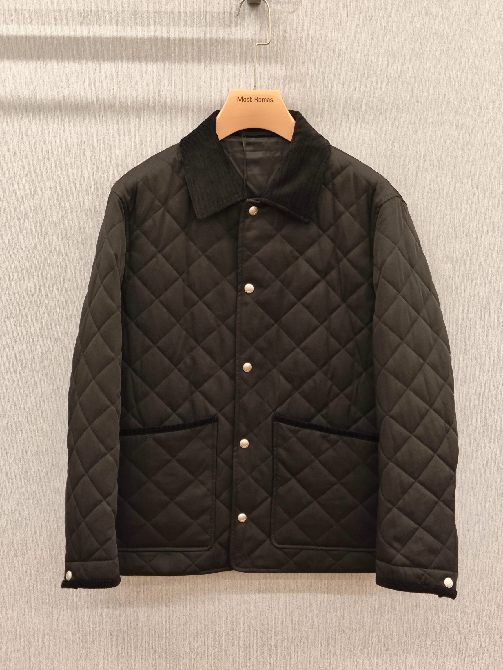 버버리 Burberry 패딩 재킷.