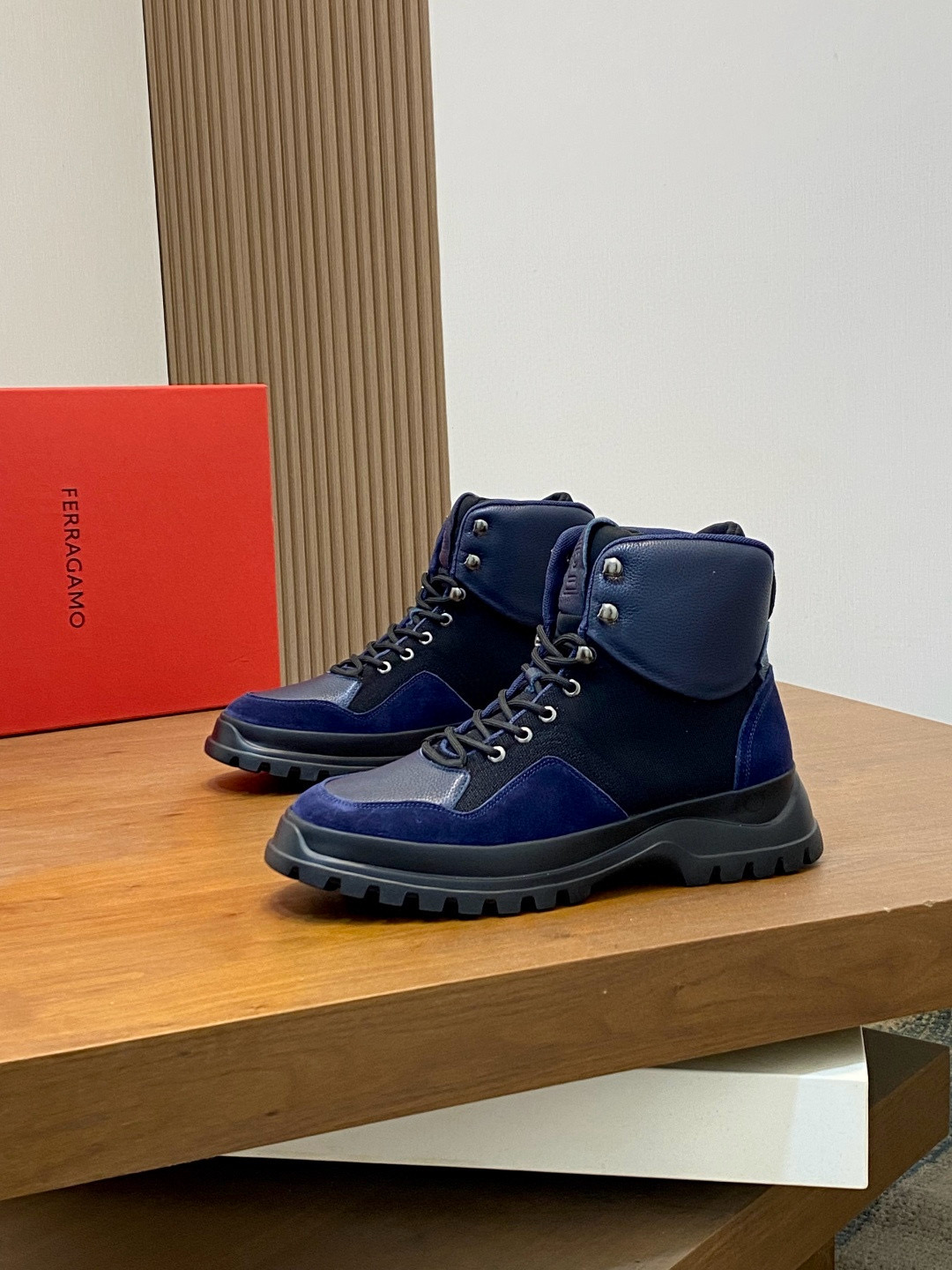 살바토레 페라가모 Salvatore Ferragamo 앵클 부츠