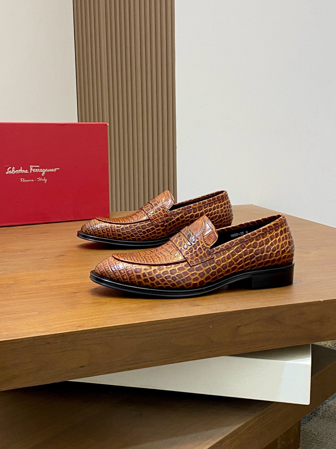 살바토레 페라가모 Salvatore Ferragamo 구두