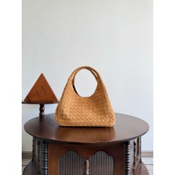 보테가 베네타 Bottega Veneta 844249 Campana 33cm