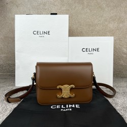 셀린느 Celine 188423 Teen Triomphe Bag in Shiny Calfskin 18.5cm