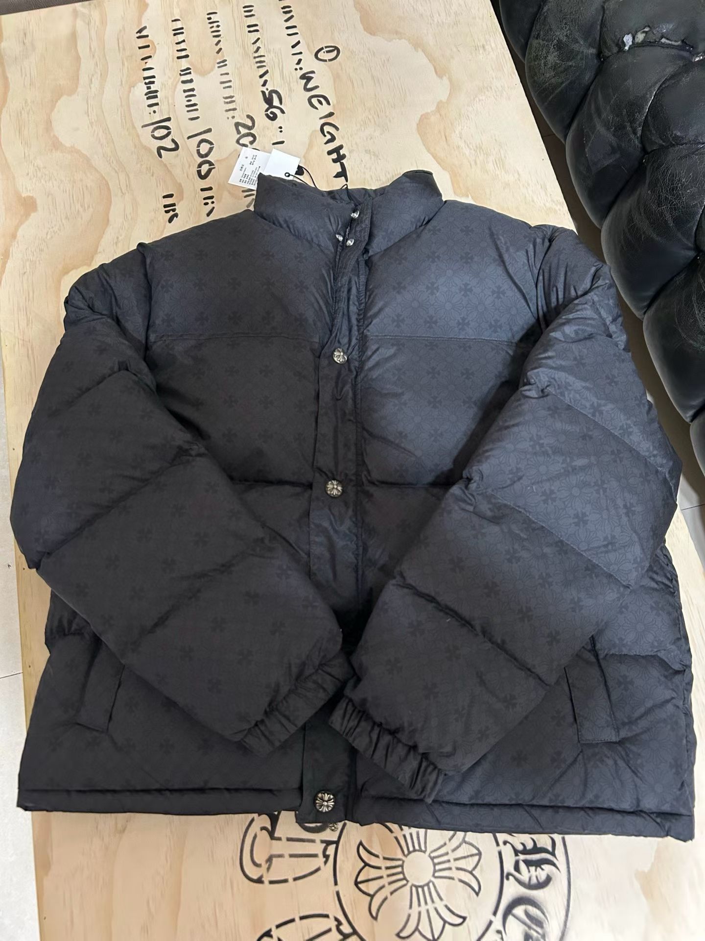 크롬하츠 Chrome Hearts 다운재킷