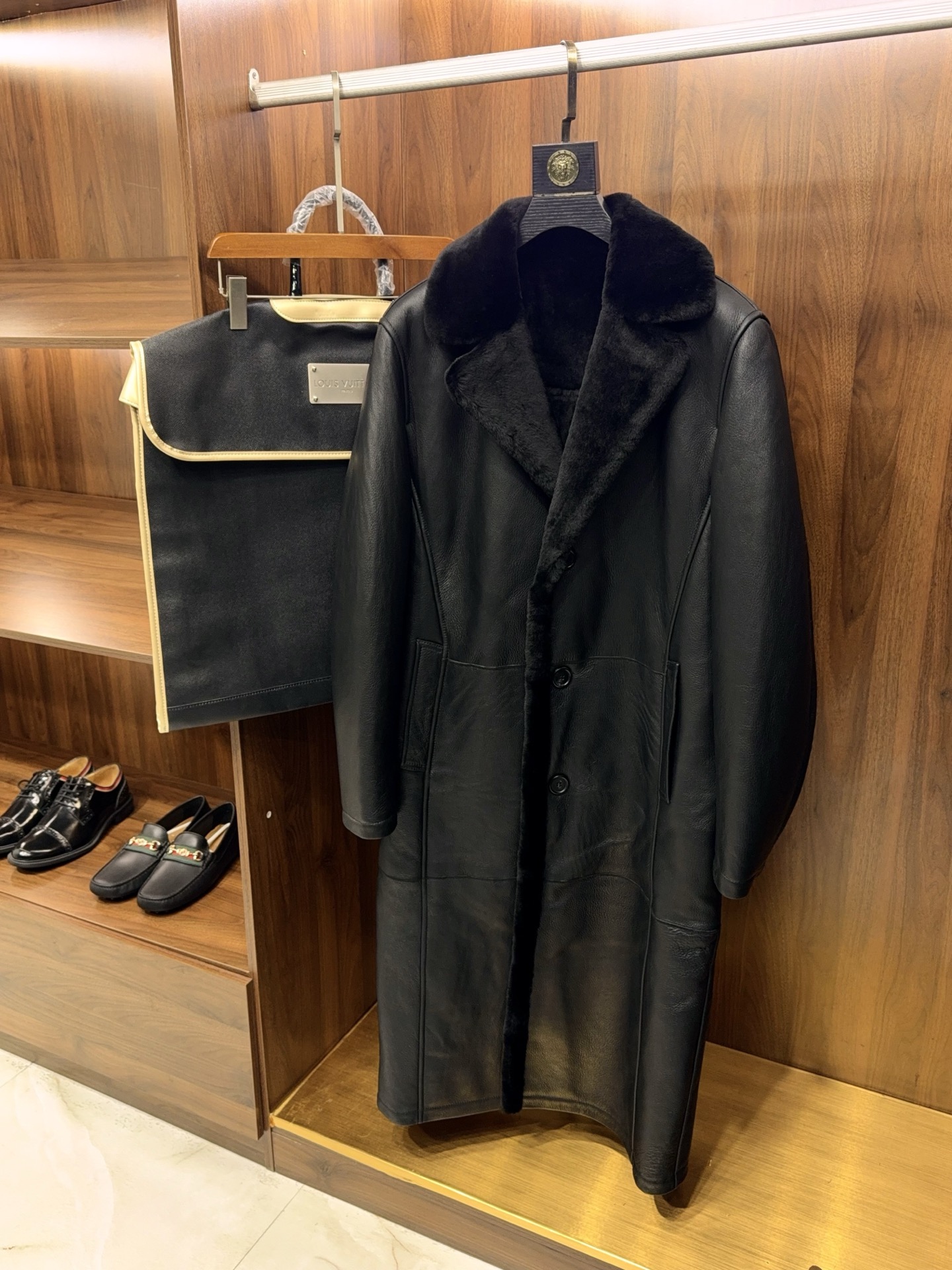 루이비통 Louis Vuitton 코트