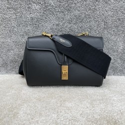 셀린느 Celine 196853 Teen Soft 16 in Supple Grained Calfskin 23cm