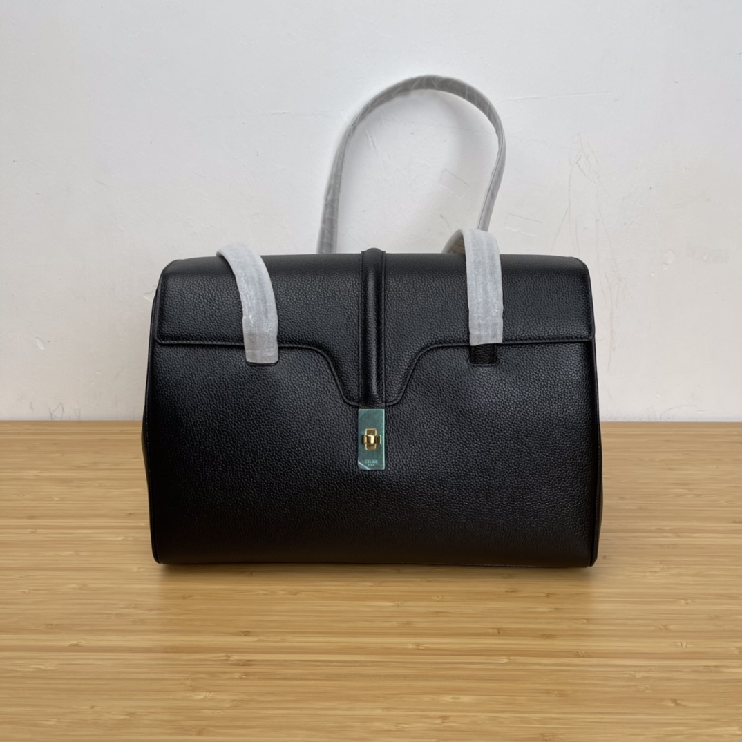 셀린느 Celine 195543 Medium Soft 16 Bag in Smooth Calfskin 32cm