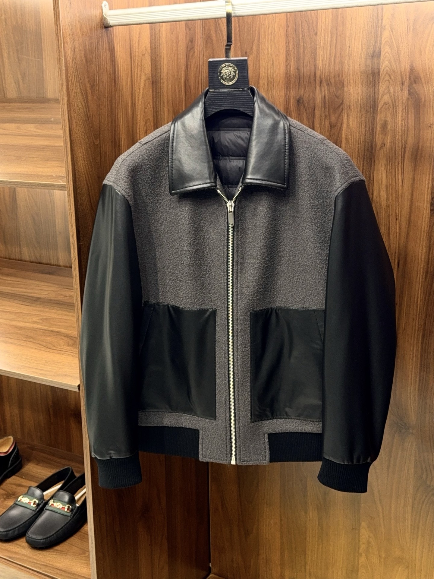 에르메스 Hermes 레더 패딩