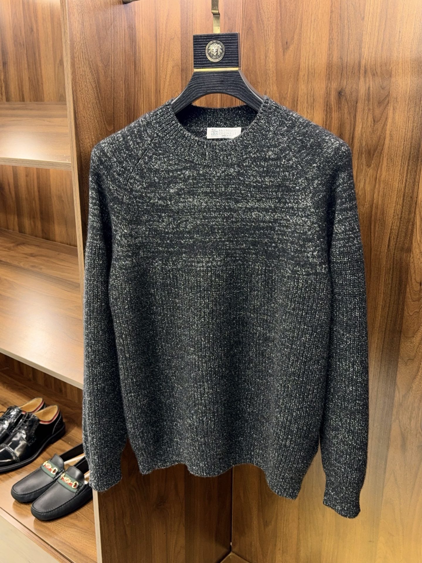 브루넬로 쿠치넬리 Brunello Cucineli 스웨터