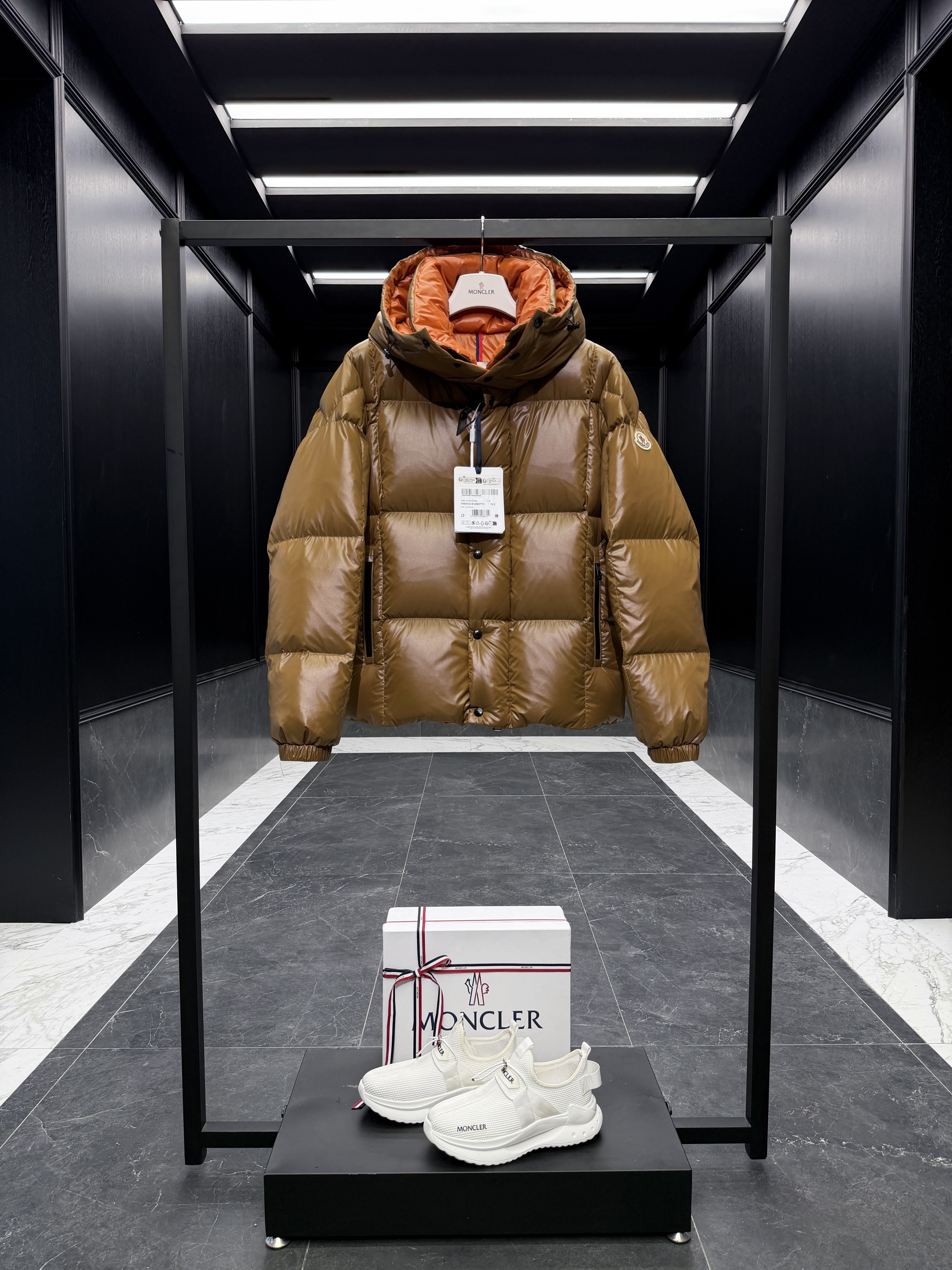 몽클레어 Moncler Parana 다운재킷