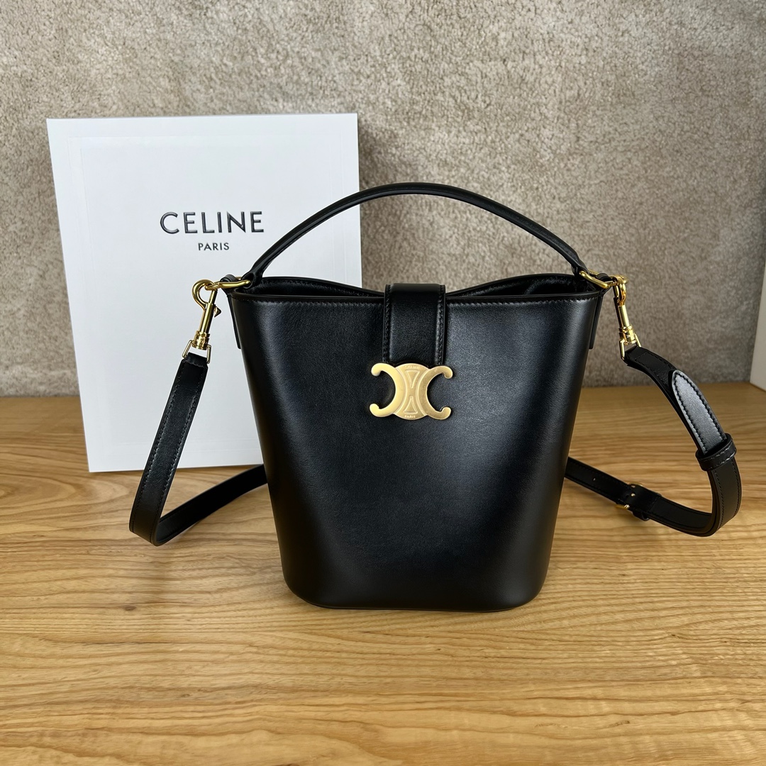 셀린느 Celine 119173 Small Louise Bag in Smooth Calfskin