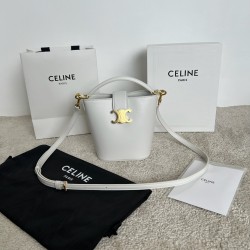 셀린느 Celine 10N473 Mini Bucket Louise in Smooth Calfskin 13.5cm