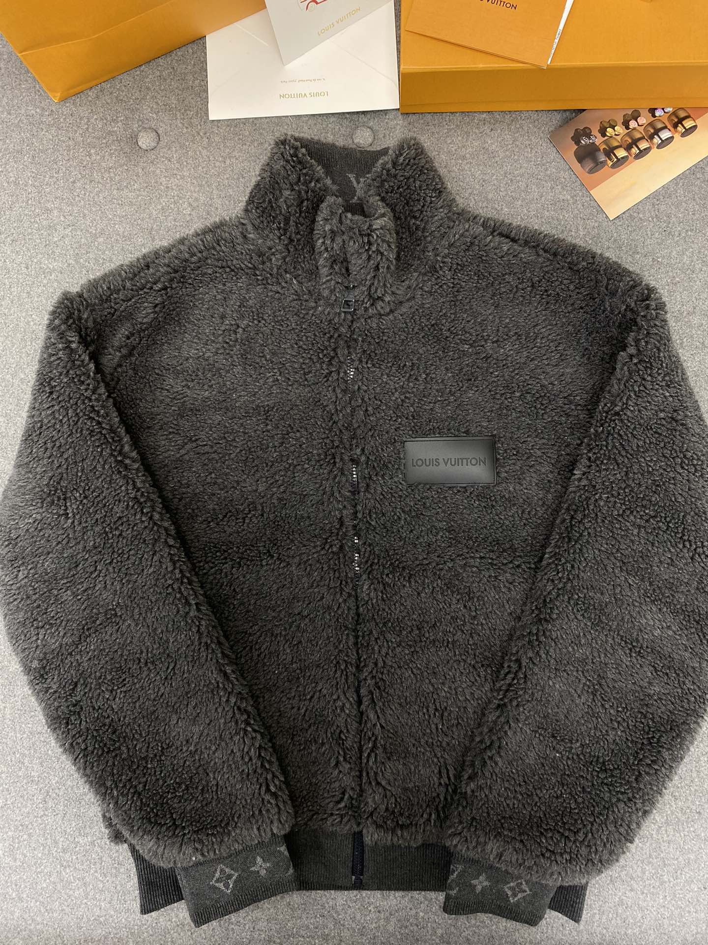 루이비통 Louis Vuitton 재킷