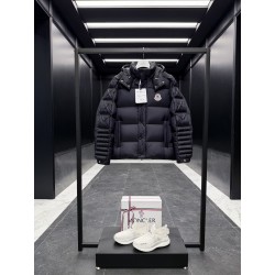 몽클레어 Moncler Christopher Raxxy  다운재킷