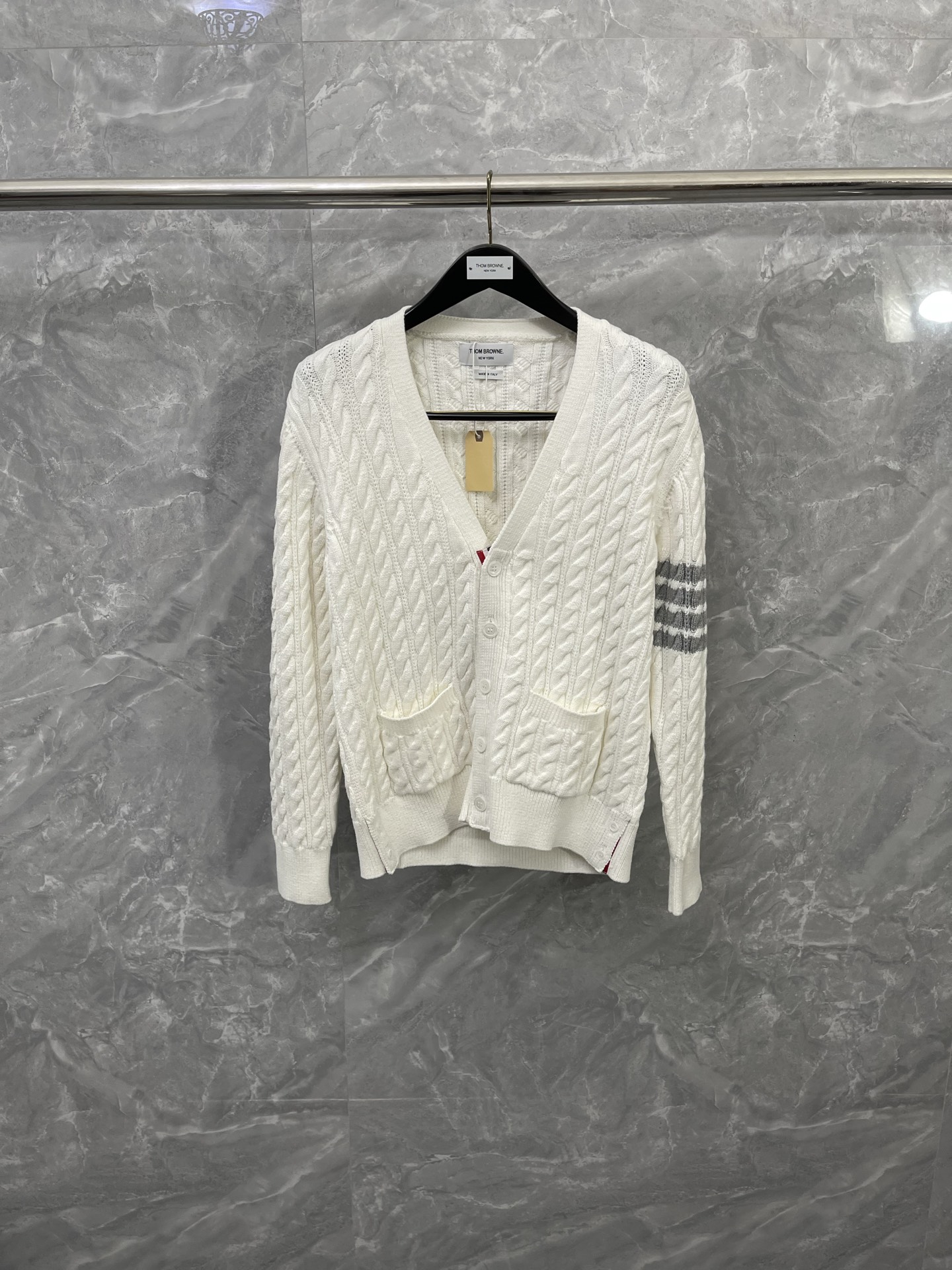 톰브라운 Thom Browne 가디건