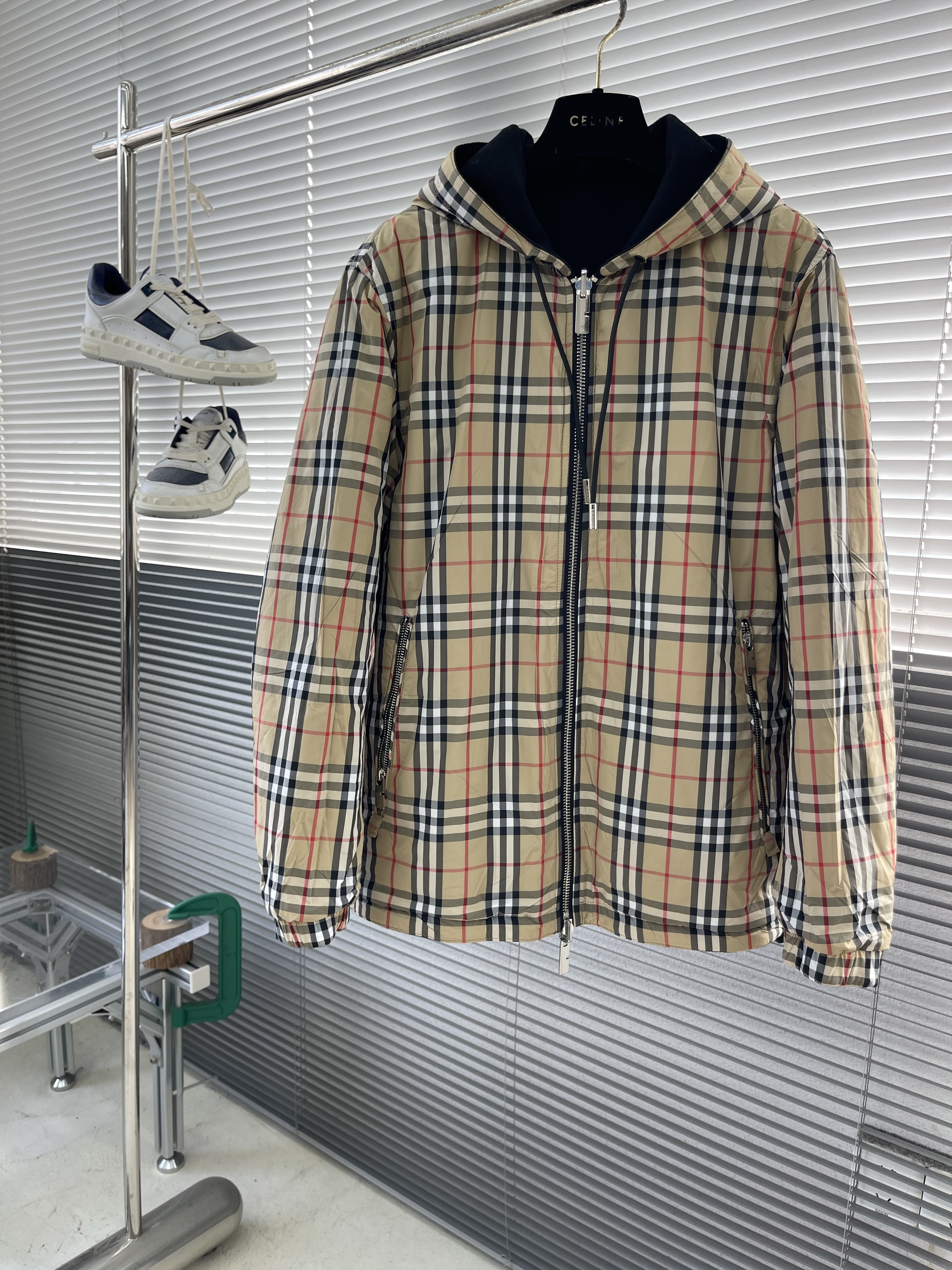 버버리 Burberry 양면  다운재킷