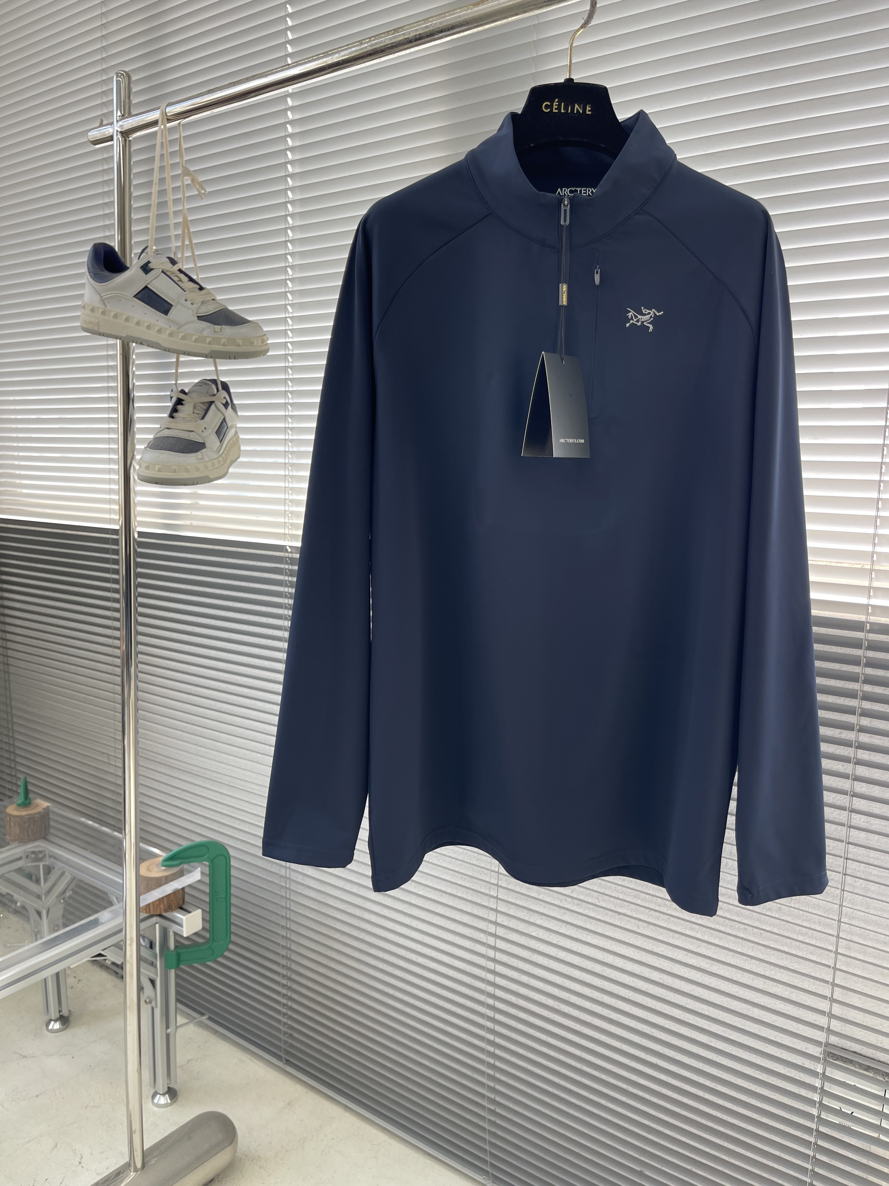 아크테릭스 ARC'TERYX 긴팔 티셔츠