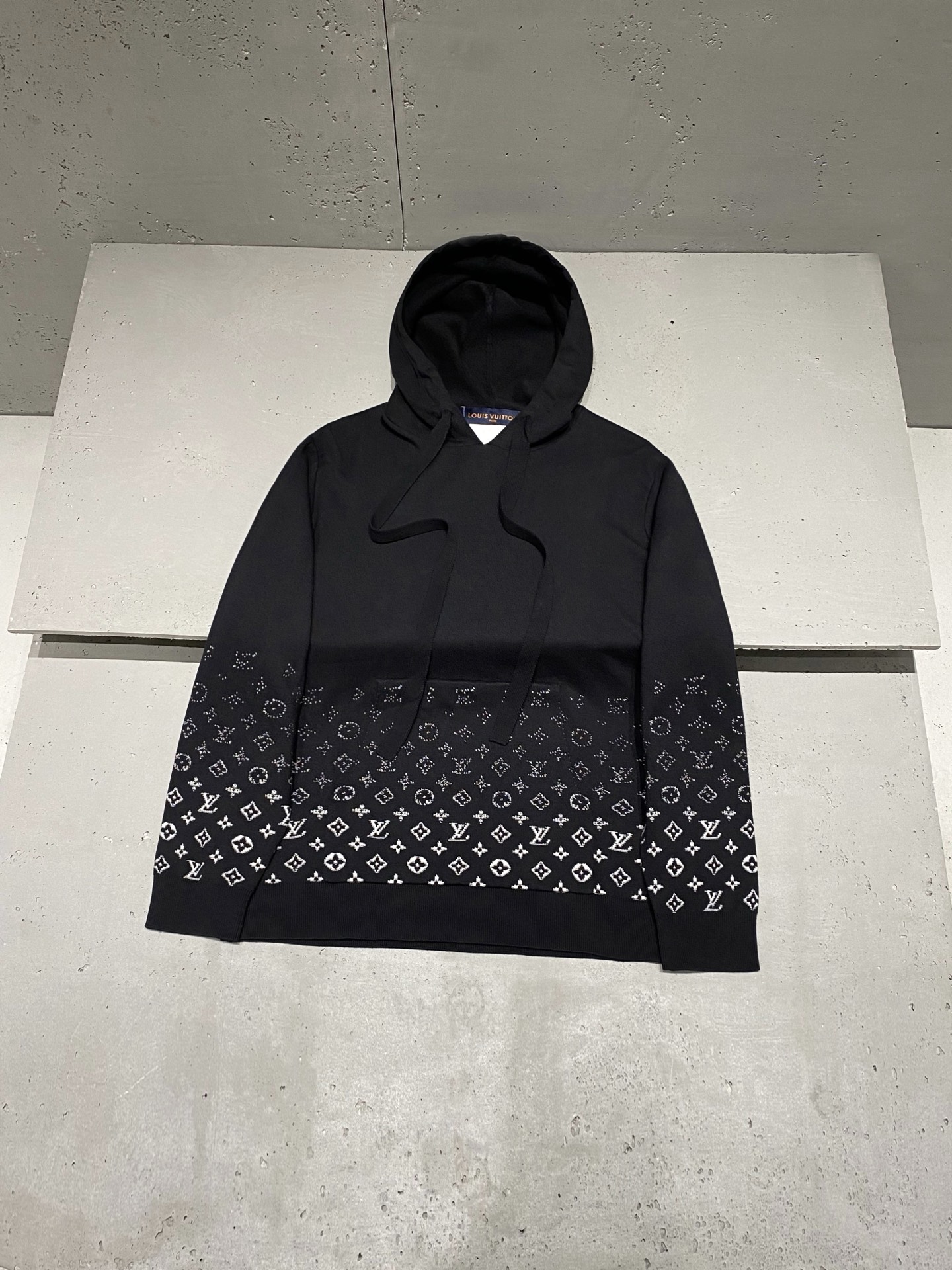 루이비통 Louis Vuitton 후드