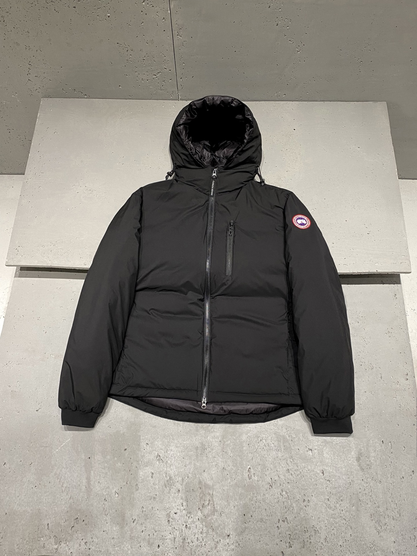 캐나다구스 Canada Goose Lodge 다운재킷