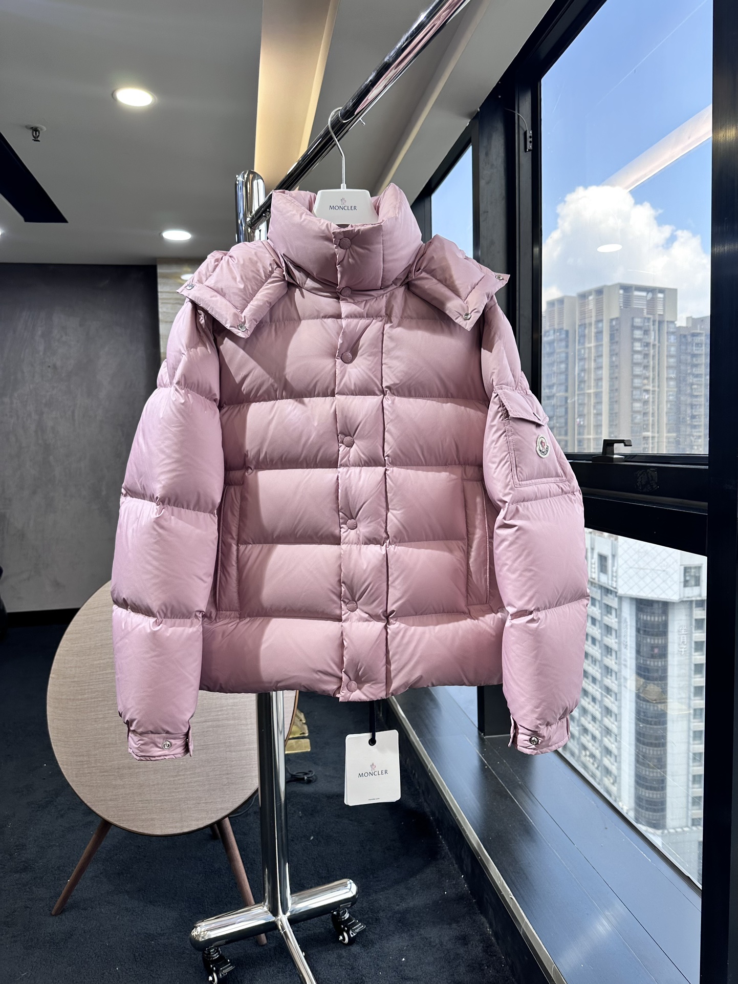 몽클레어 Moncler Maya 70 다운재킷。