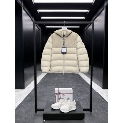 몽클레어 Moncler Veumont 다운재킷