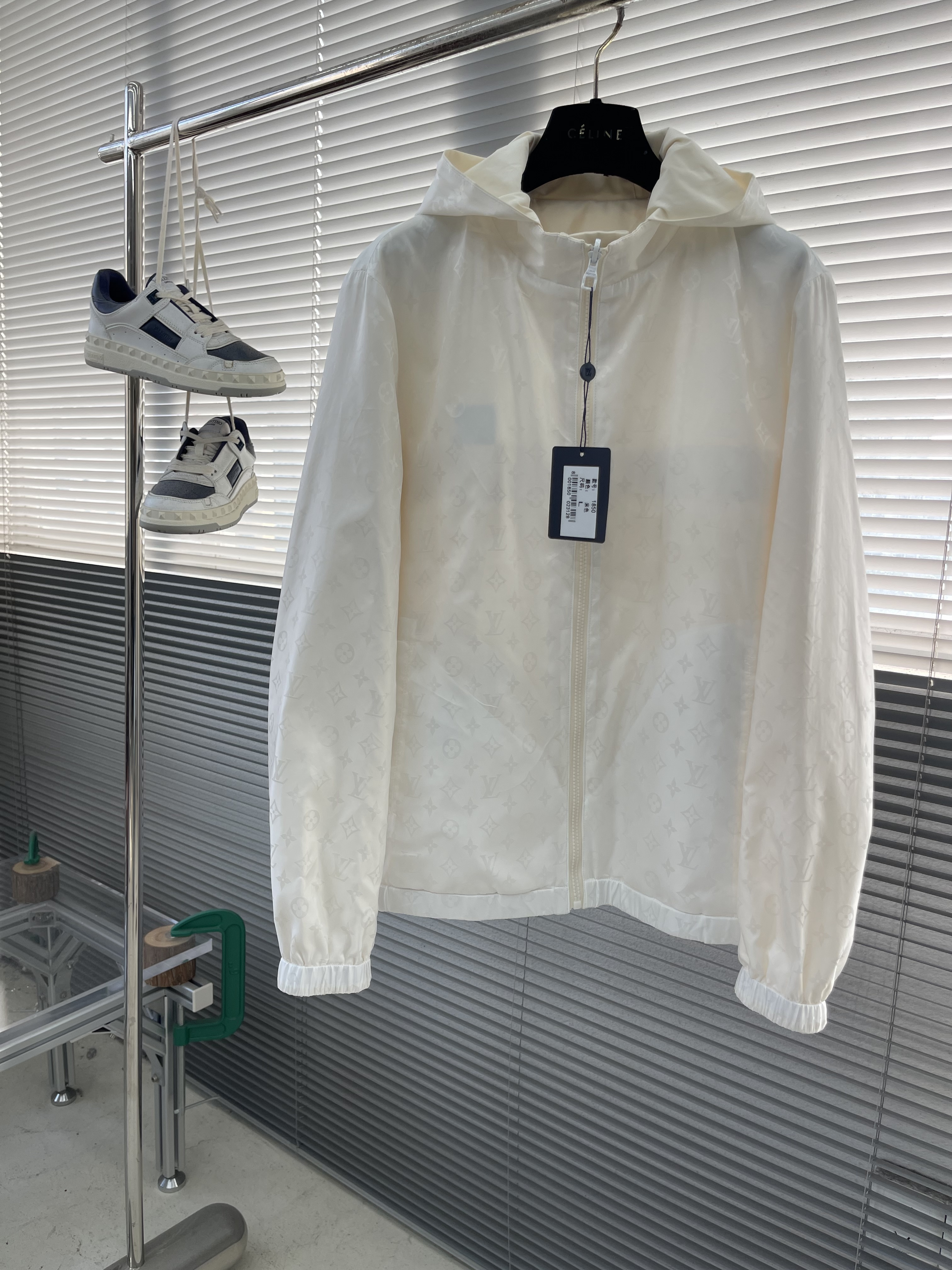 루이비통 Louis Vuitton 양면 재킷