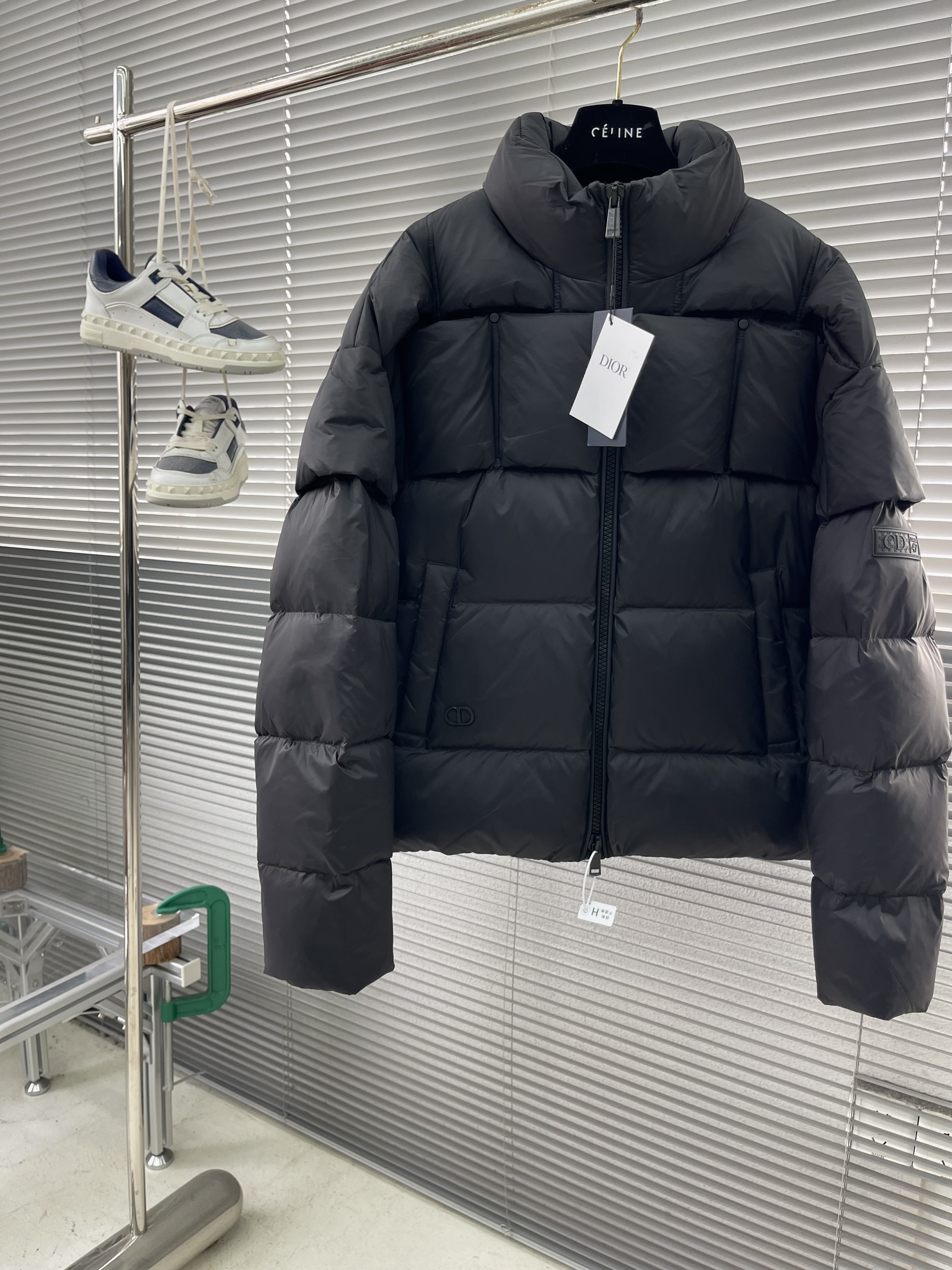 디올 DIOR 다운재킷