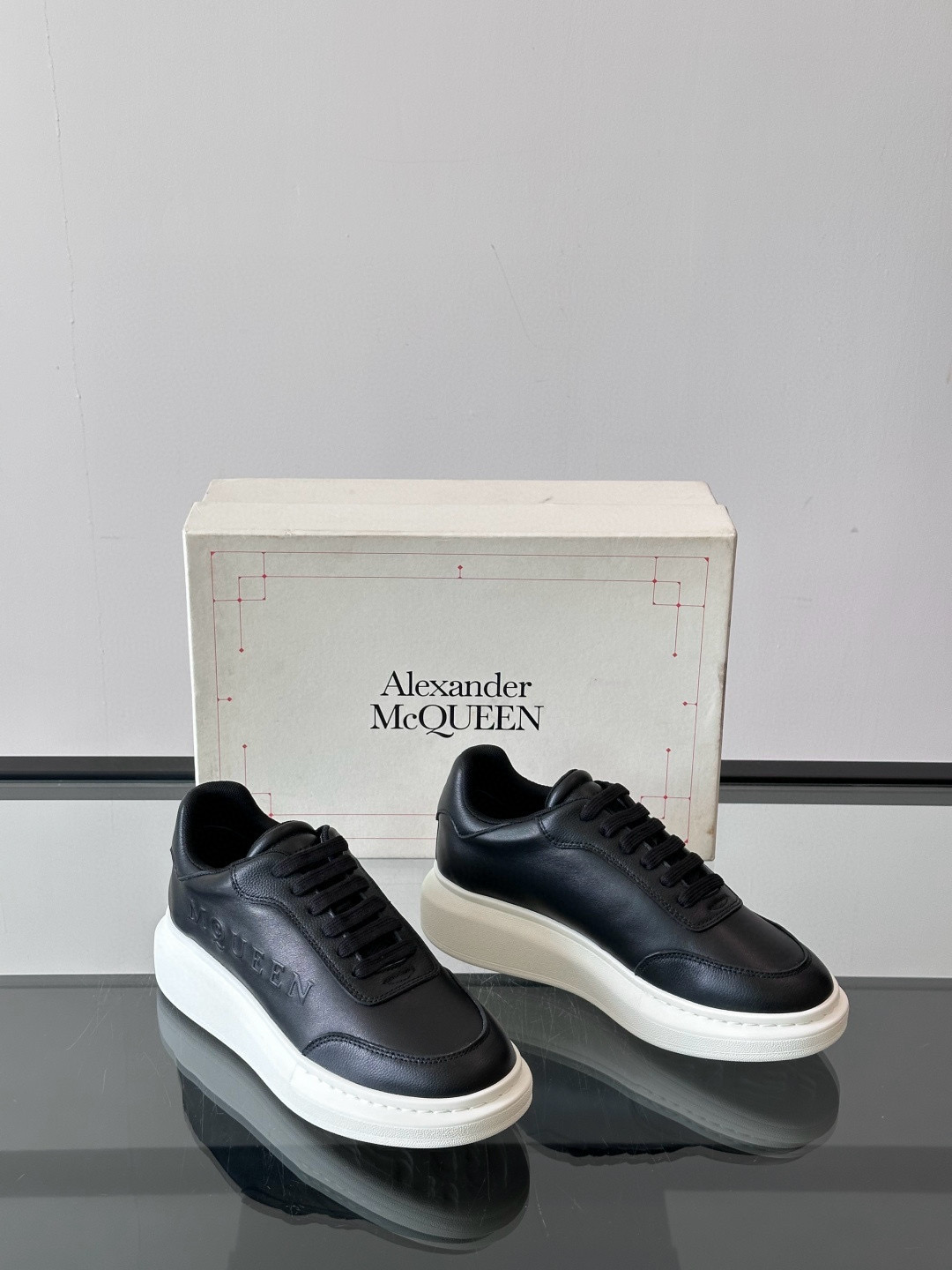 Alexander McQueen 스니커즈 Black